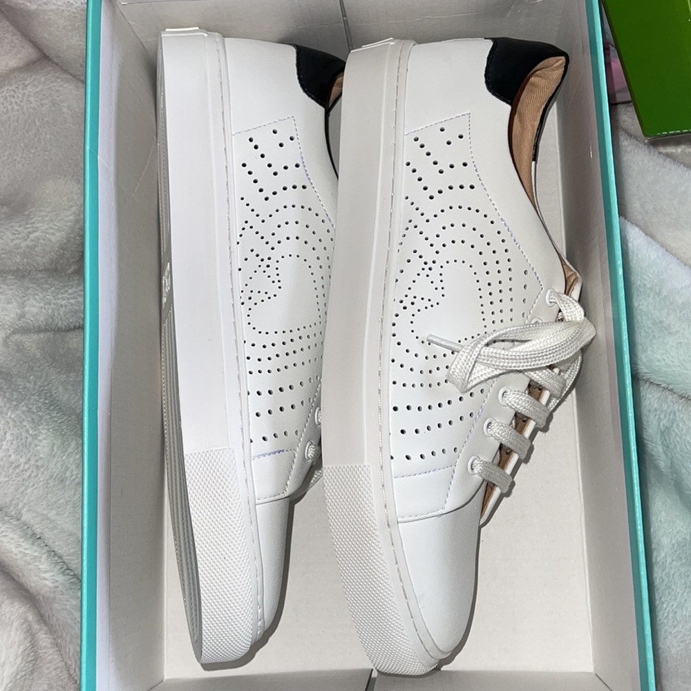 Kate spade Aaron sneakers brand new in box - Picture 3 of 8